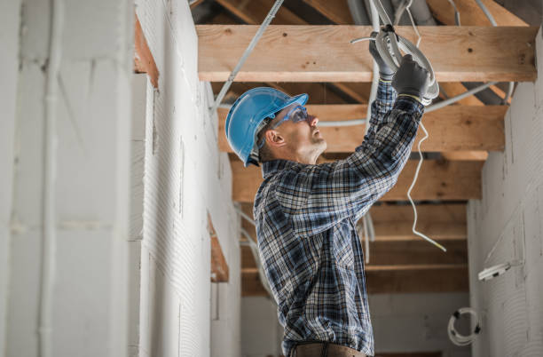 Best Affordable Emergency Electrician  in Sheboygan, WI